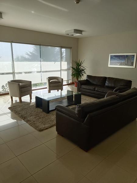 Espectacular Departamento con Vista al Mar en Edificio Stella Maris